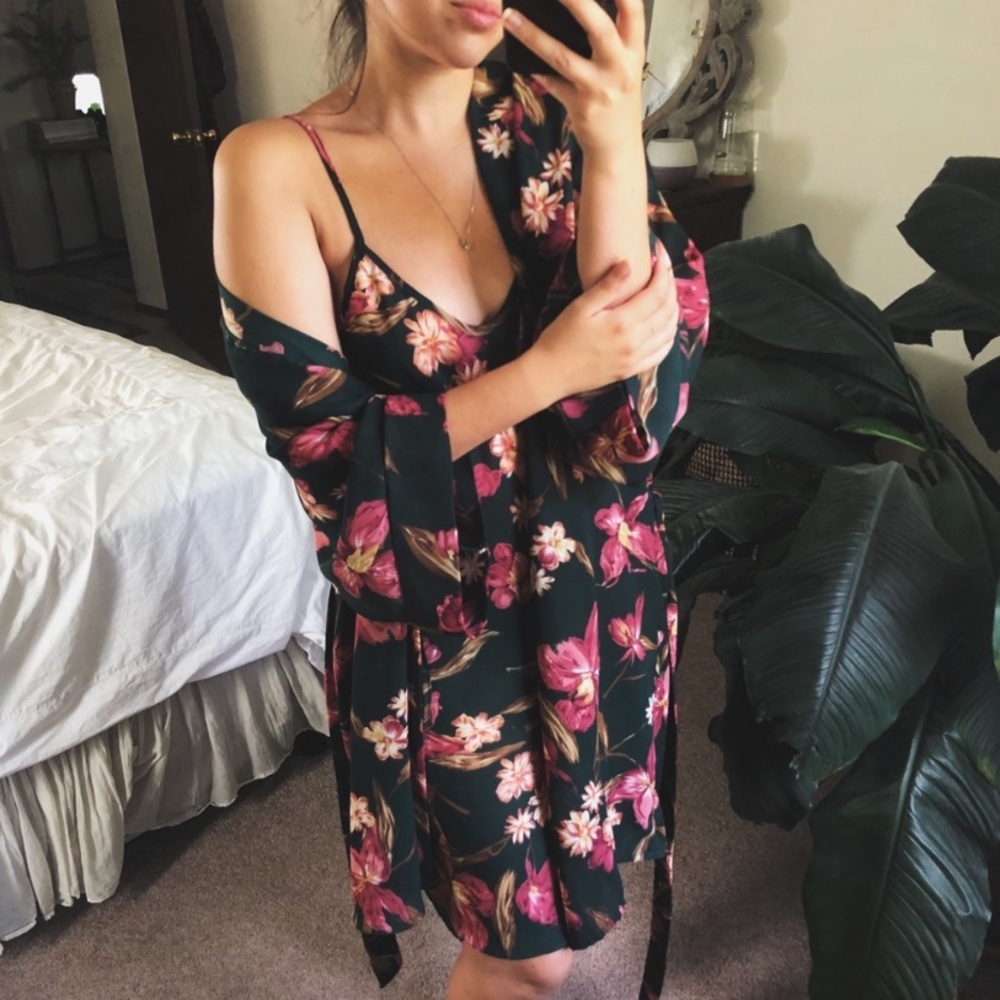 VINTAGE floral nightie + robe